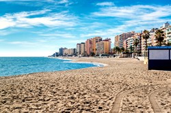 The sandy beach in Fuengirola