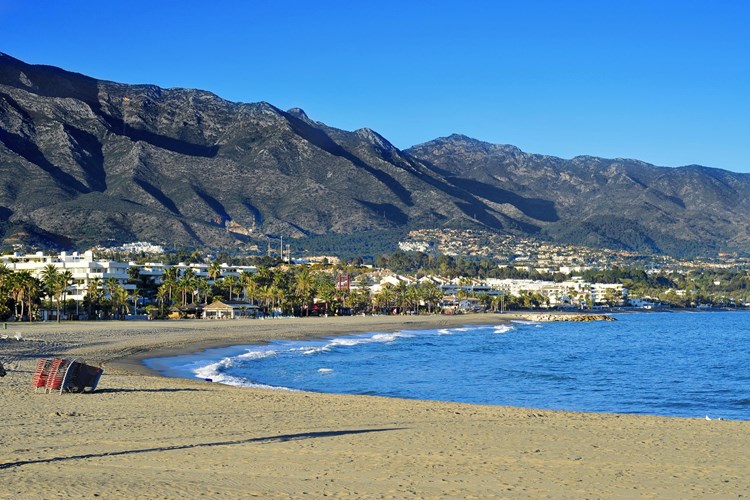 Beach in San Pedro de Alcantara with its mountainous background
