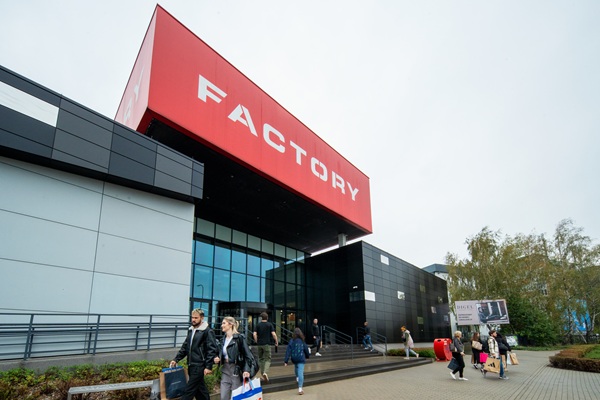 FACTORY Ursus
